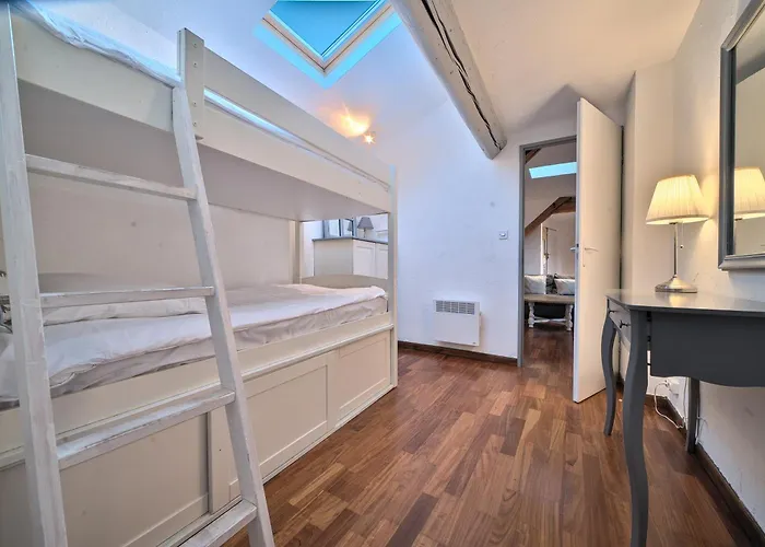 Unsejourametz - Charme De L'ancien, Hyper-centre, Parking Daire *