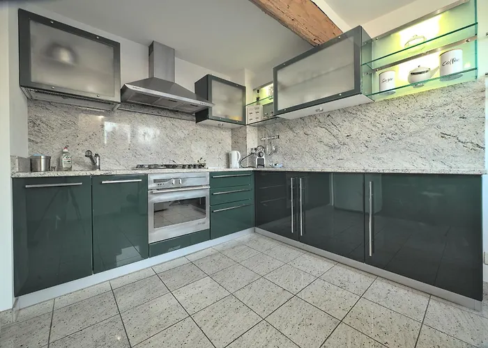 Unsejourametz - Charme De L'ancien, Hyper-centre, Parking *